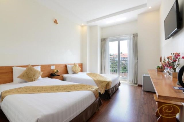 Phòng Deluxe Twin Balcony Moutain View